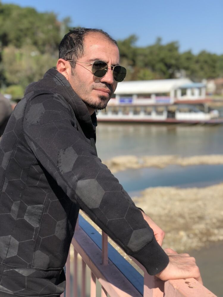  ,   Mika, 36 ,   ,   , c 