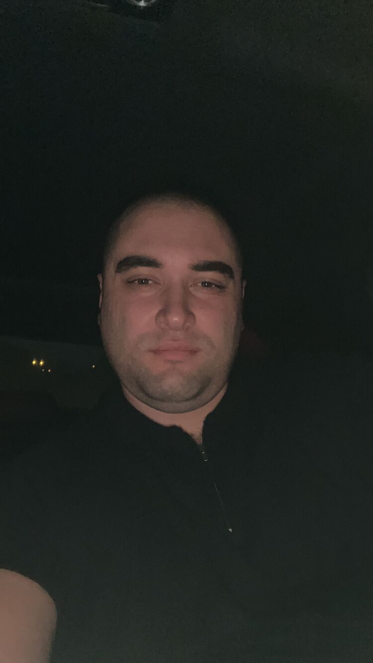  53372757  EMIN, 32 ,    