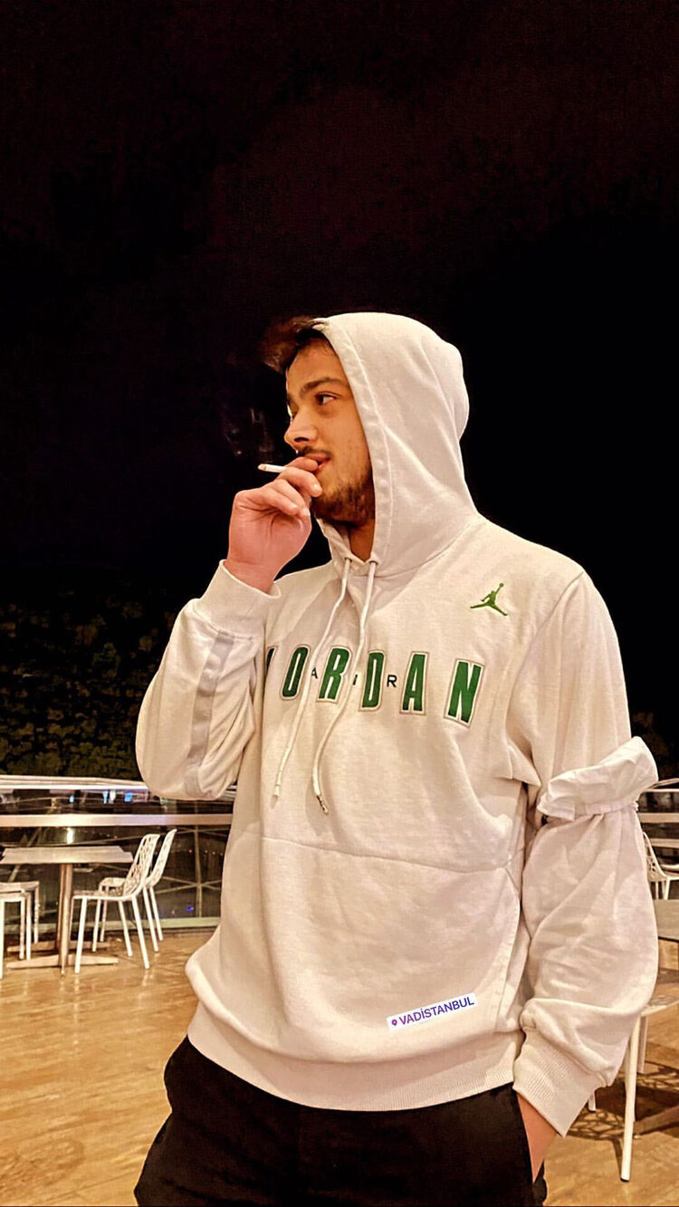  ,   Sinan, 28 ,   ,   