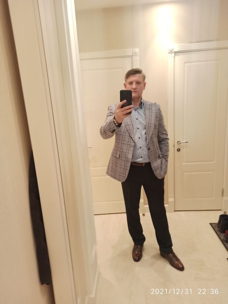  26709187  Sergei, 51 ,    