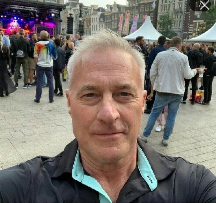  46933147  James, 36 ,    