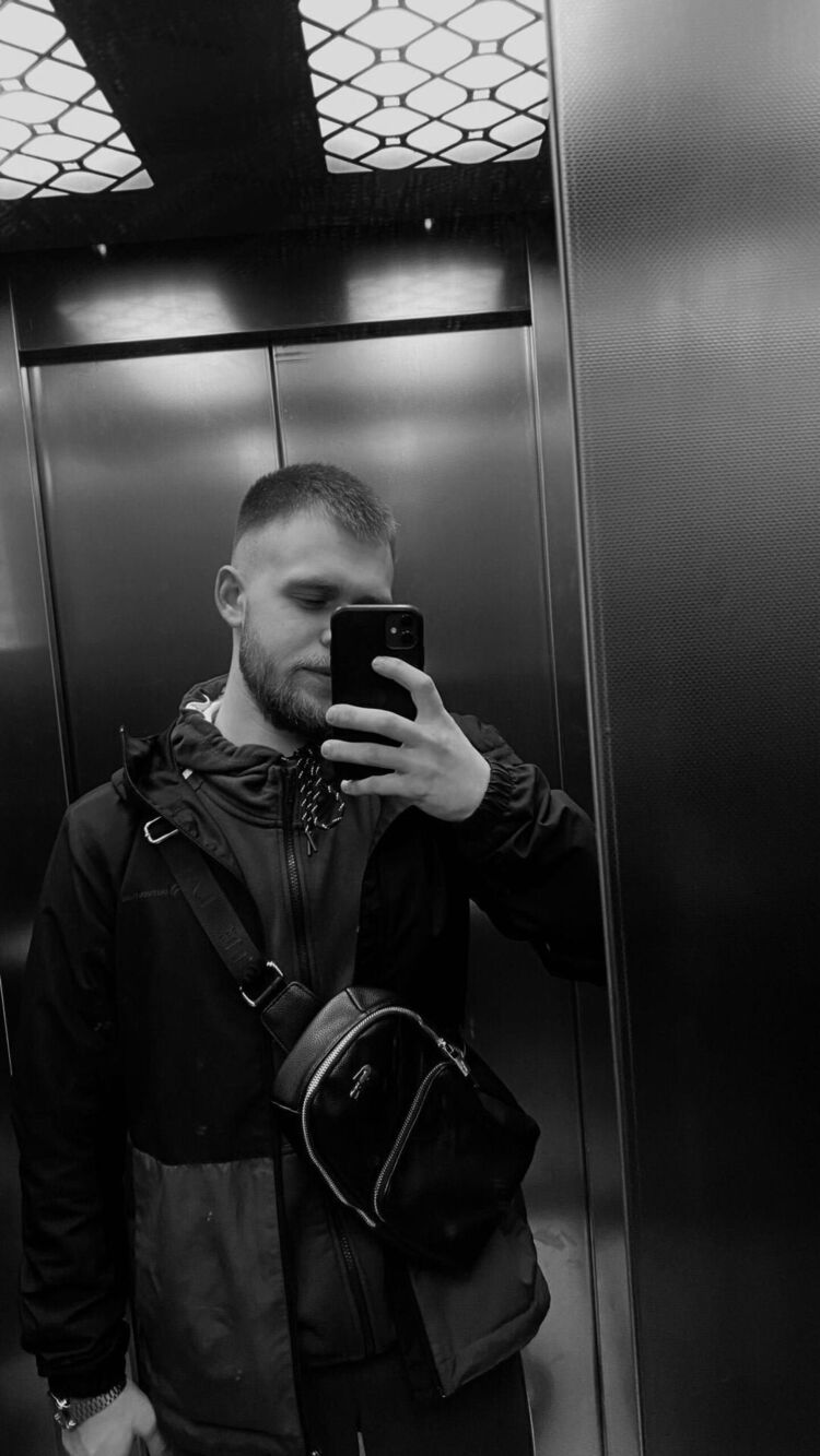  50701647  , 22 ,    