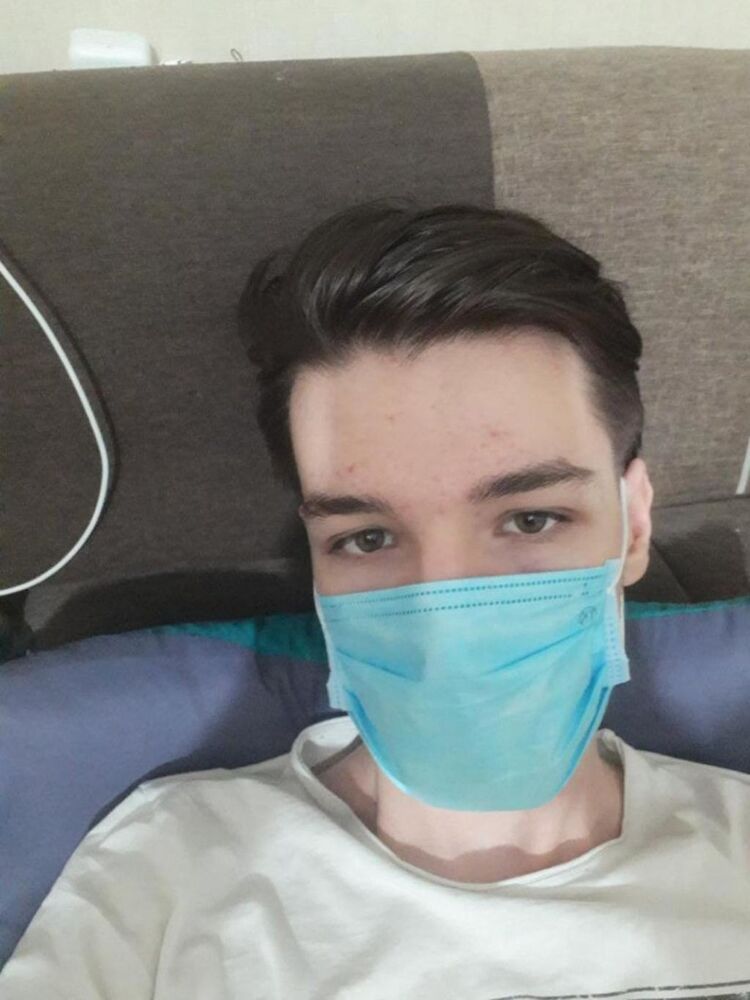  19006837  , 26 ,    -