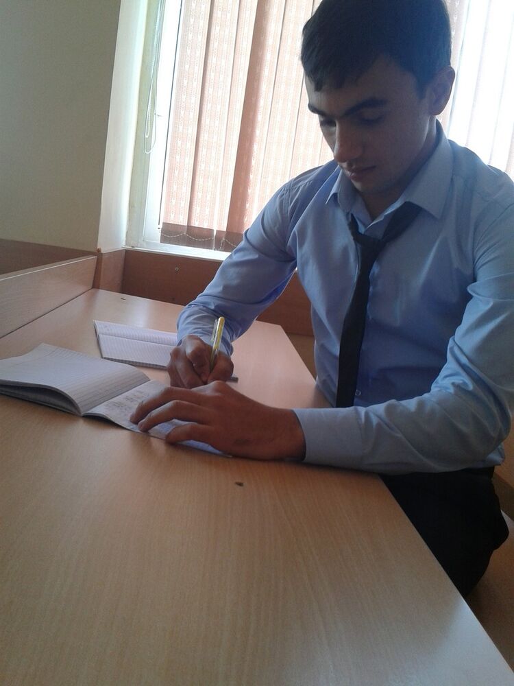  ,   ALISHER, 32 ,   