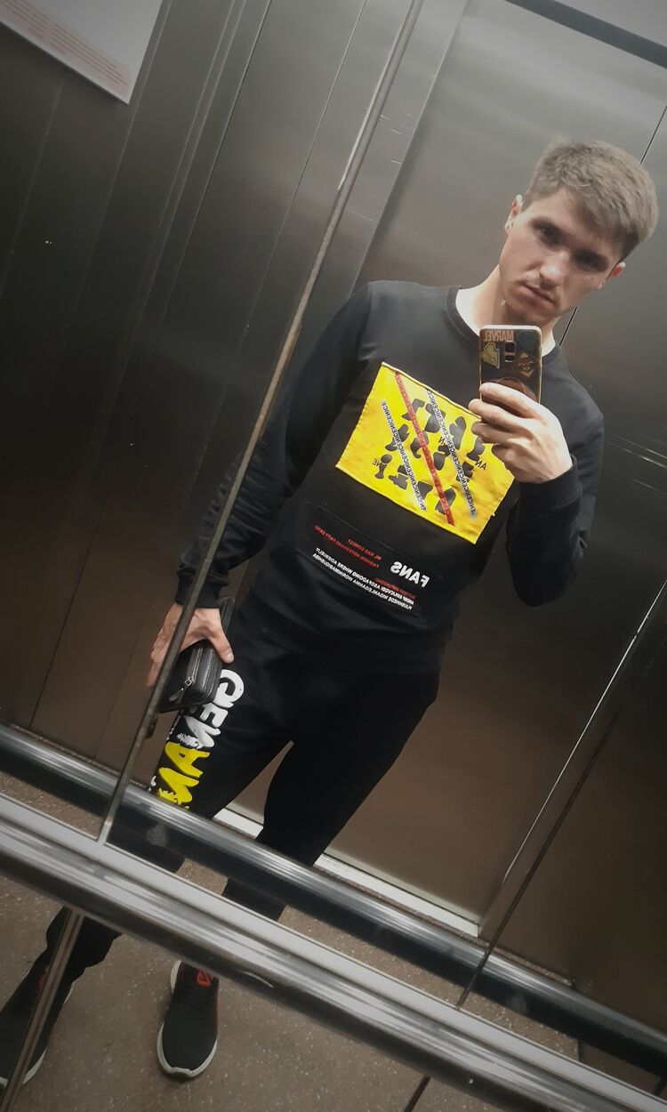  34454047  , 28 ,    
