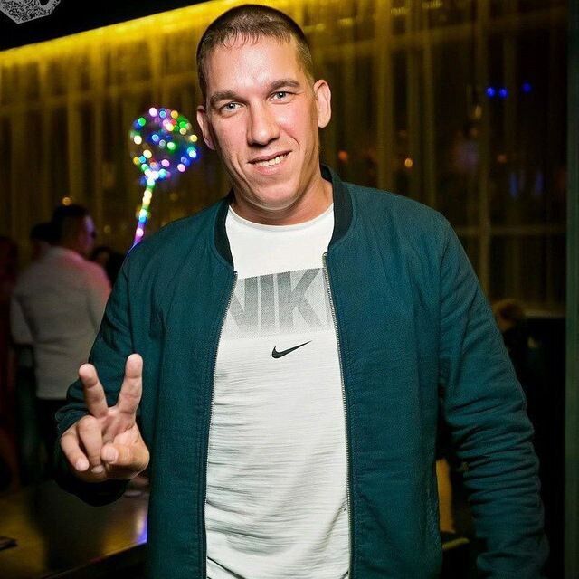  33775537  Djonik, 39 ,    