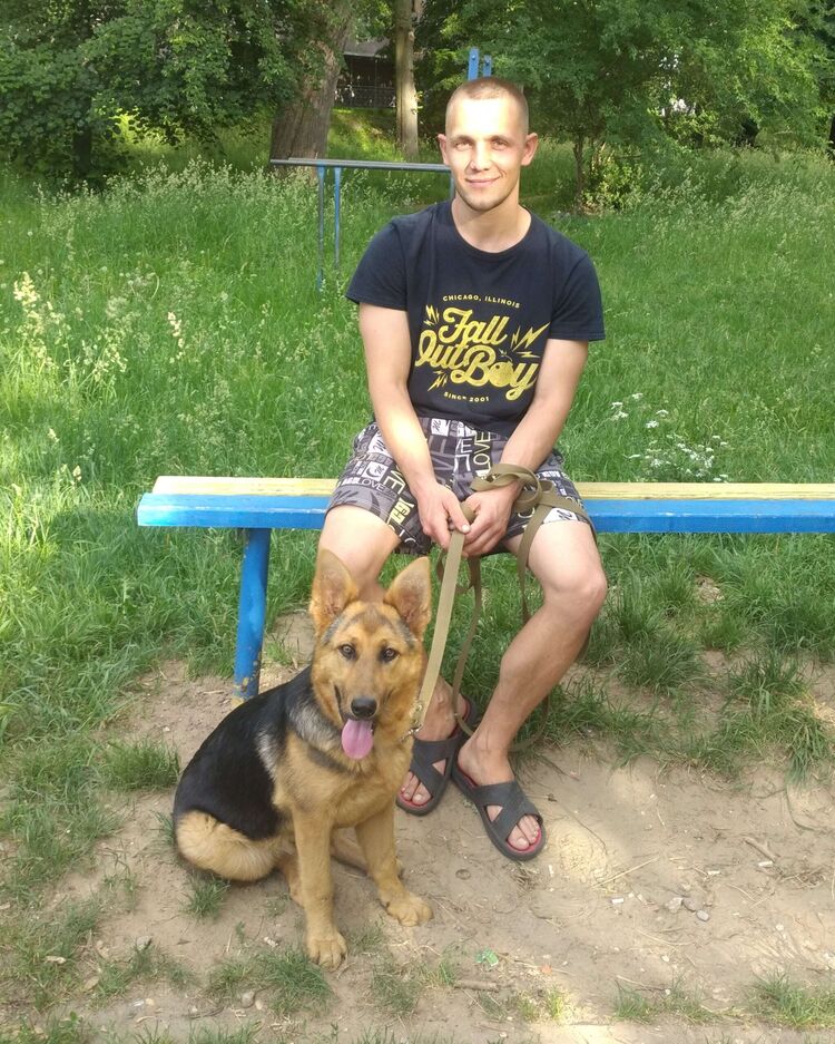  44898667  Vadim, 27 ,    