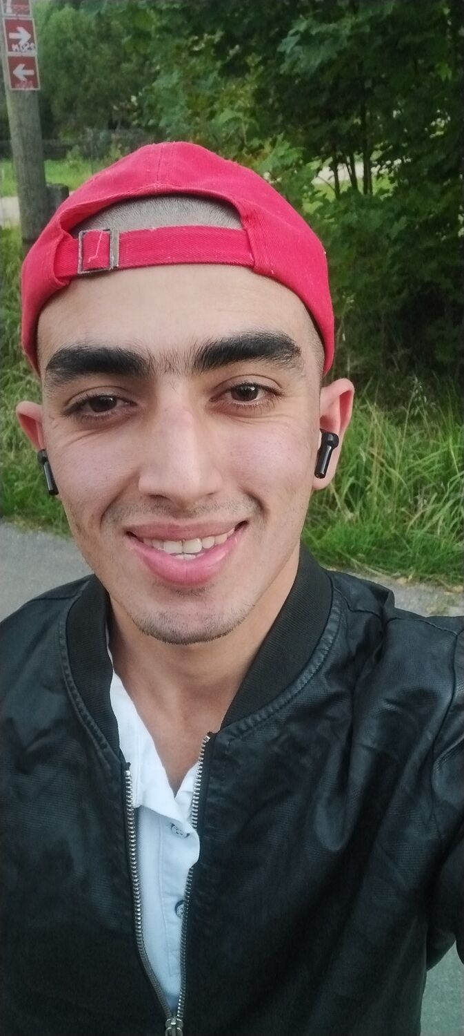   ,   MaruF, 25 ,   ,   
