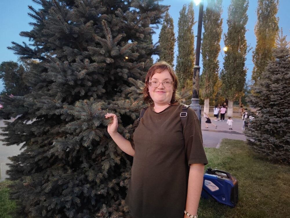  53893377  Yulia, 28 ,    