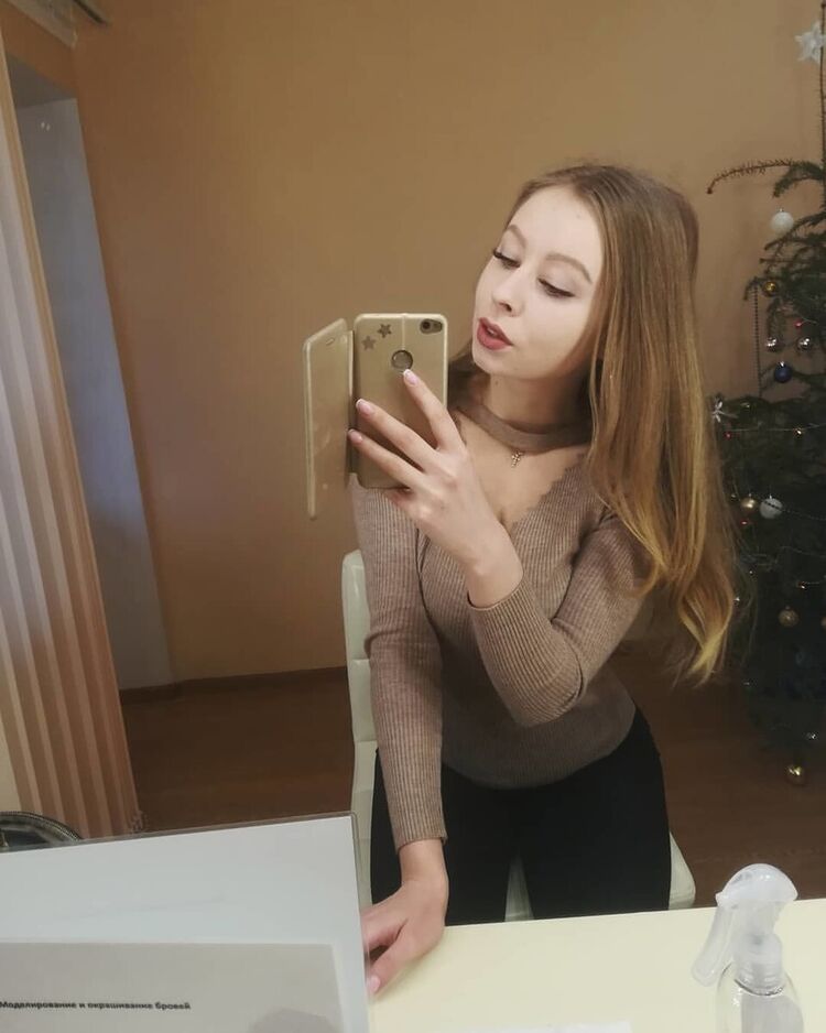  ,   Katrin, 24 ,   ,   