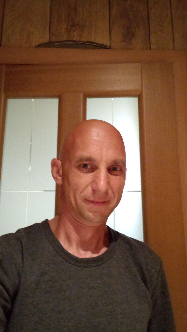  32535107  , 49 ,    