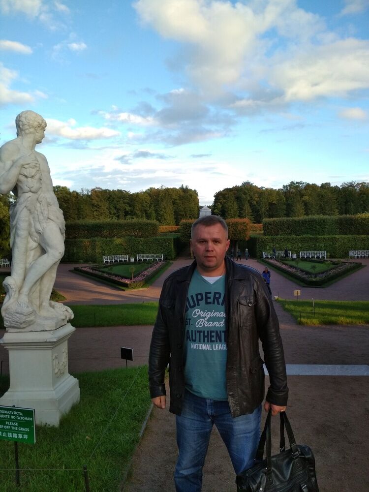  -,   , 44 ,  