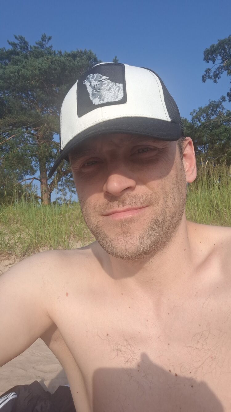  54325217  , 39 ,    -