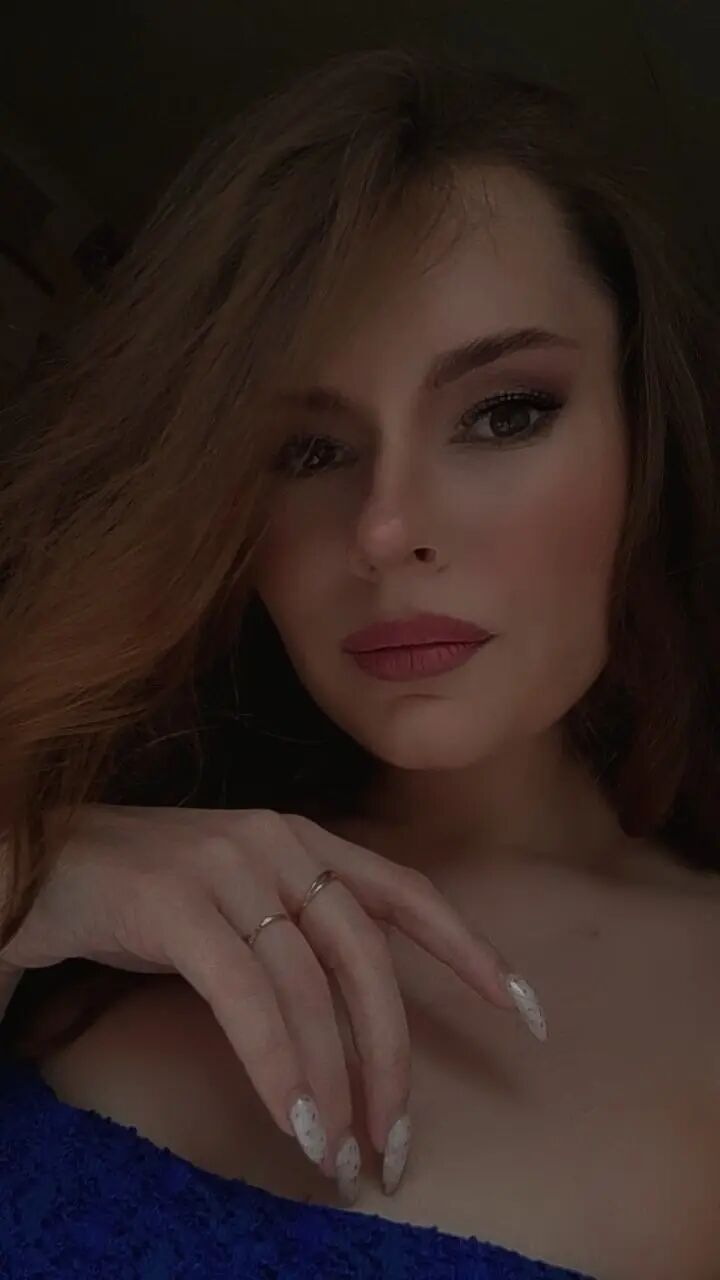  48872827  Vika, 28 ,    