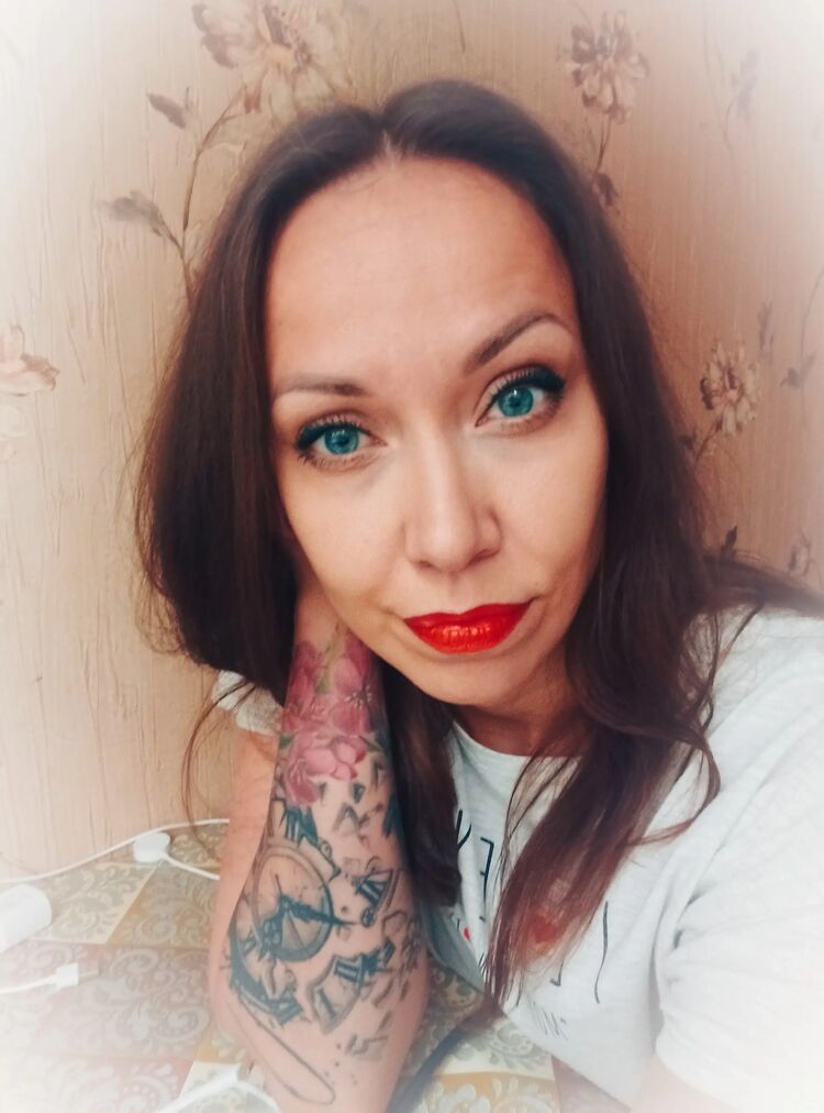  44346577  , 42 ,    -