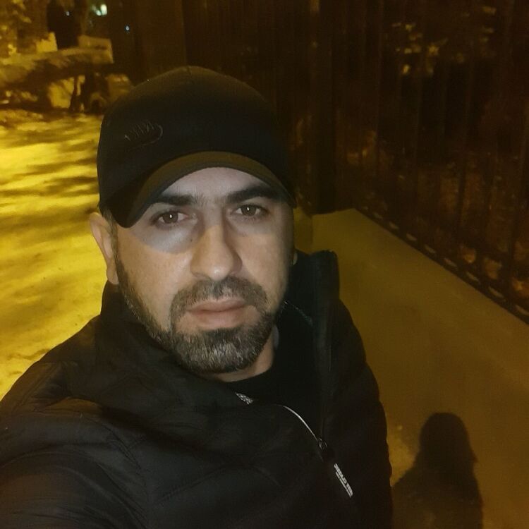  22792507  Armen, 36 ,    