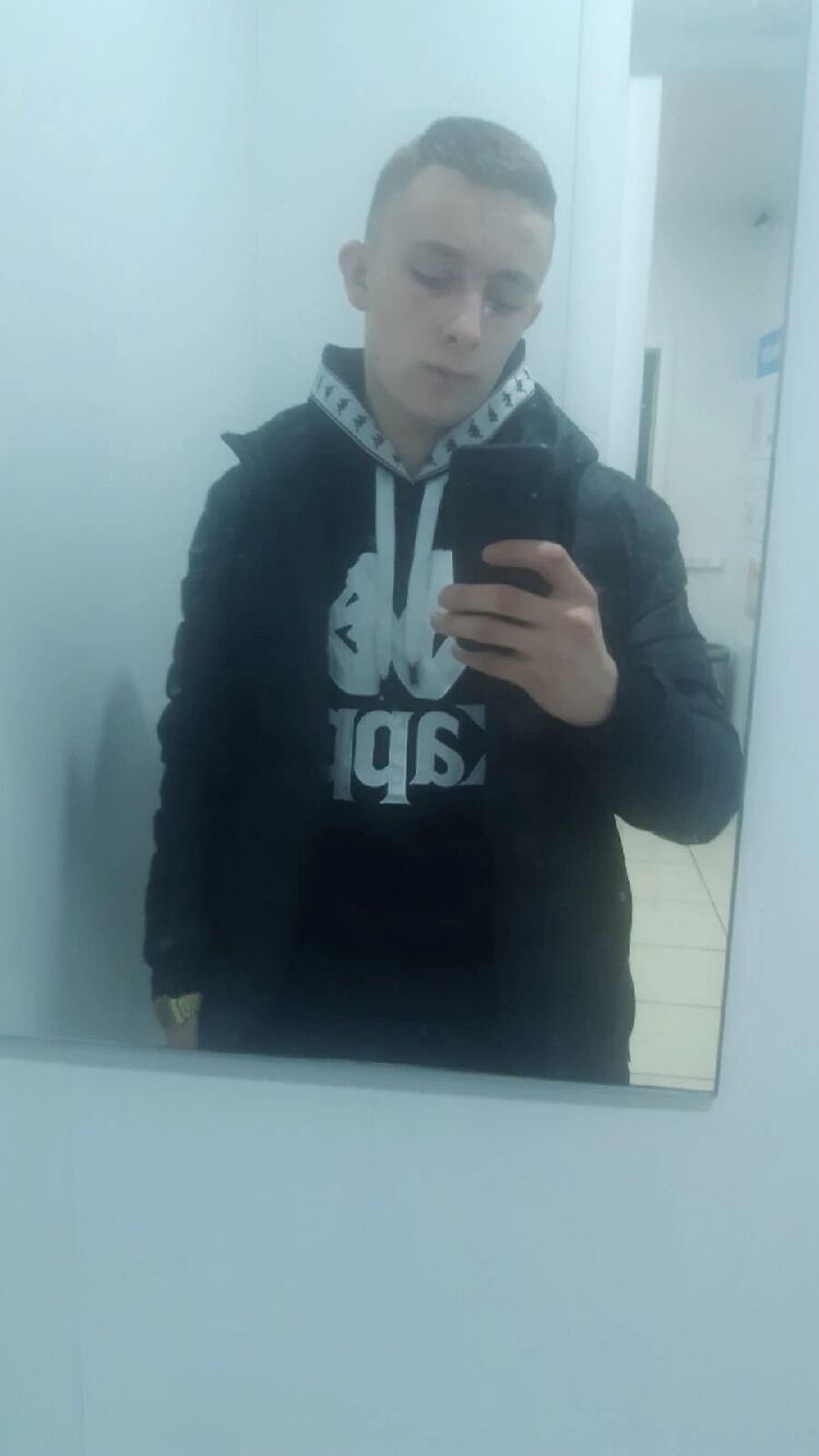  28711157  , 25 ,    
