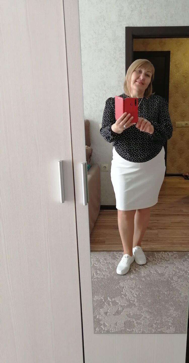  --,   , 52 ,   c 