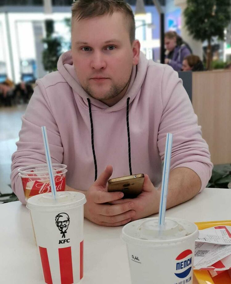  33202737  Ebakvak, 38 ,    