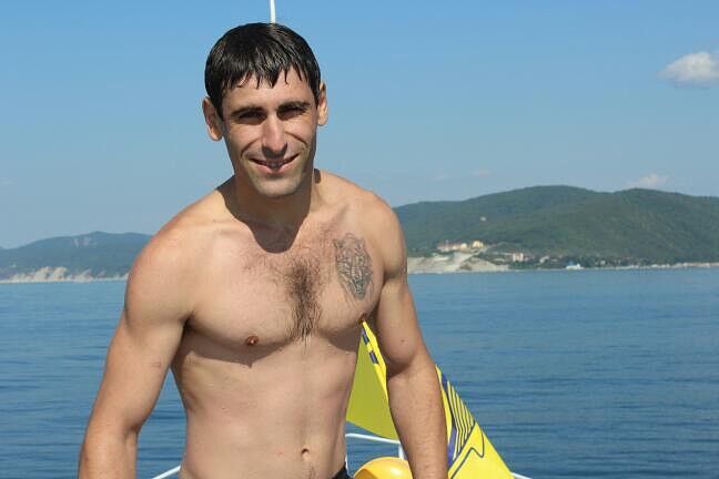  ,   Vlad, 42 ,   
