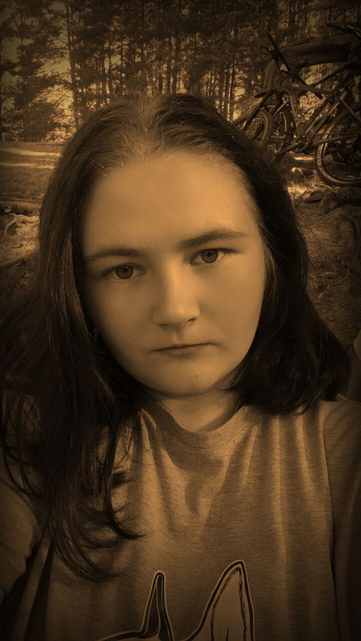  47985697  , 27 ,    
