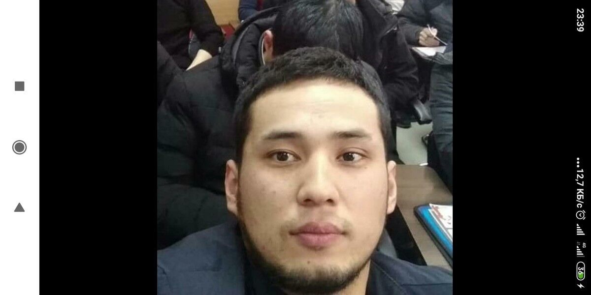  19010657  Tilek, 33 ,    