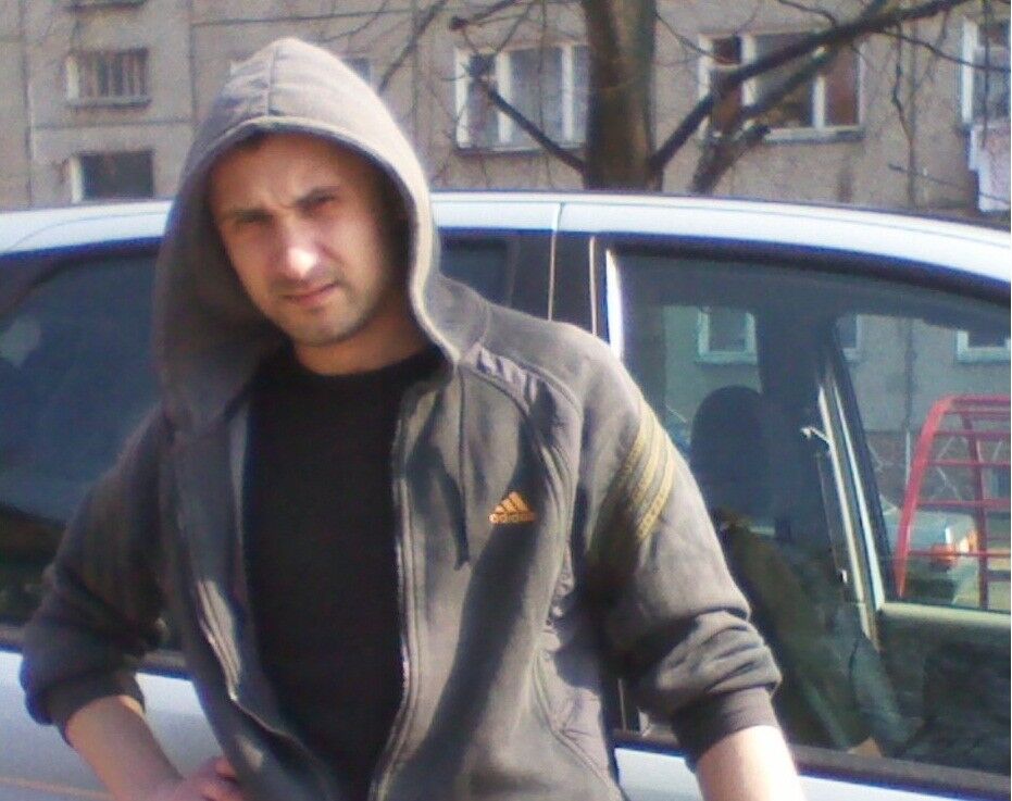  ,   OLEG, 40 ,  