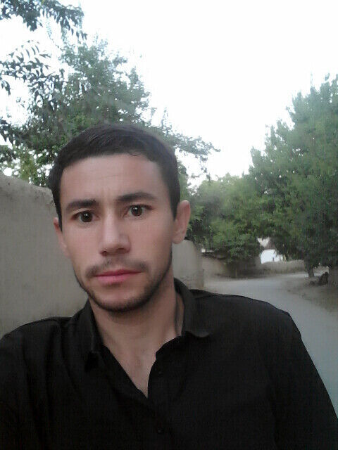  ,   Bek, 33 ,   ,   , c , 