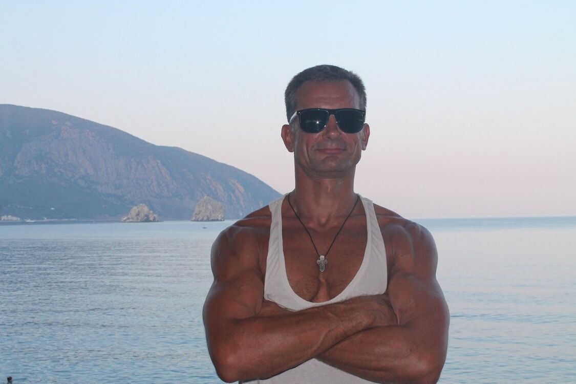  8223007  Vill Artlet, 51 ,    