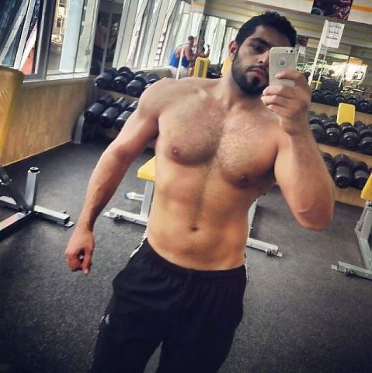  ,   Riddick, 43 ,   , 