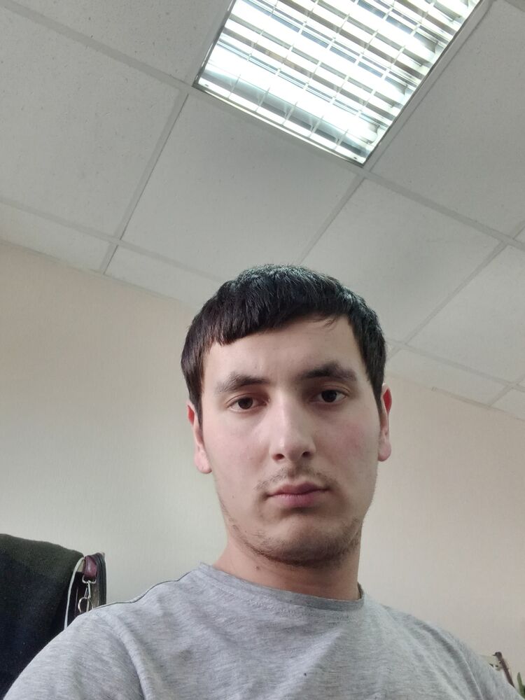  35123537  , 27 ,    -