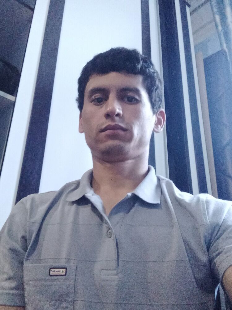  20479347  Oybek, 34 ,    