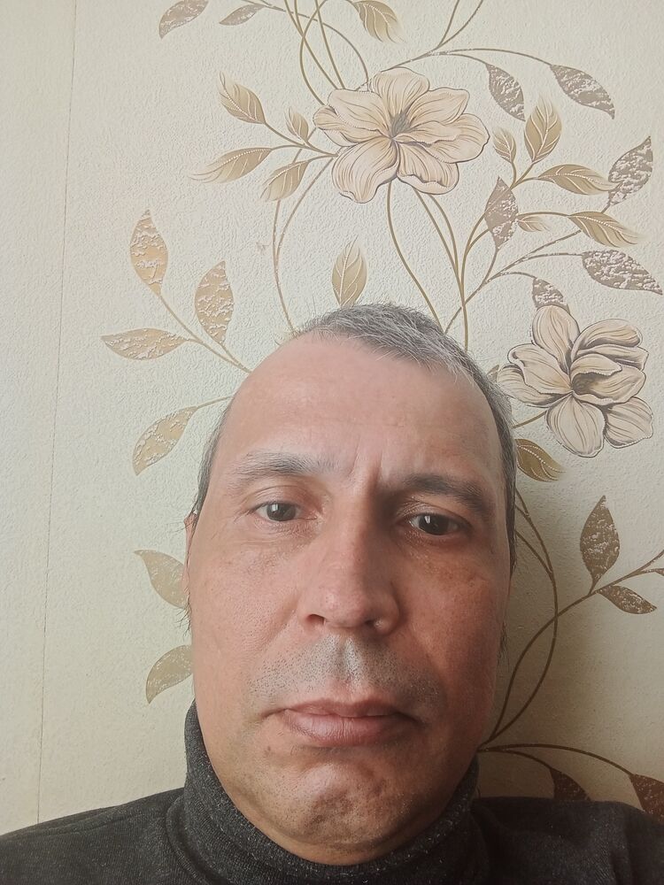  33283997  , 44 ,    