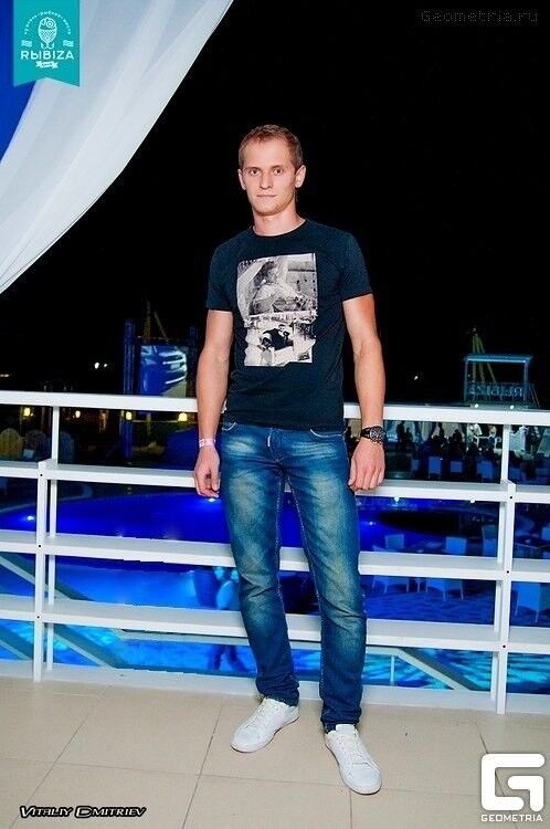 ���� 10584127 ������� ������, 32 ����, ���� ���������� � ����������