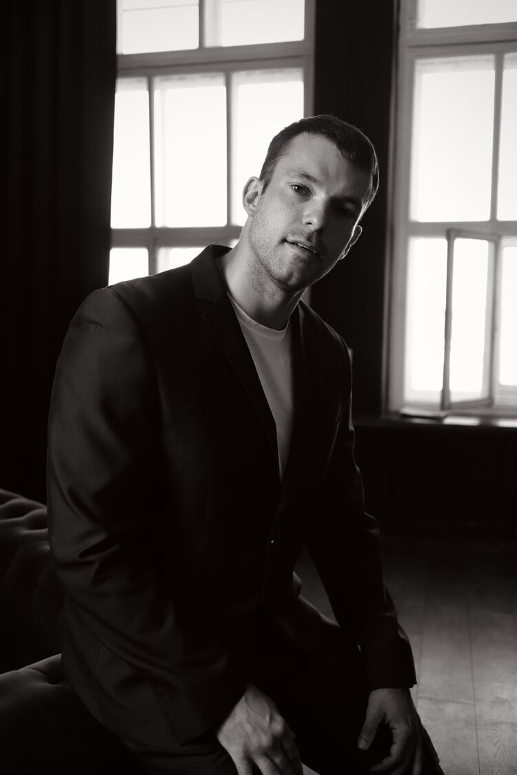  ,   Maxim, 31 ,   ,   