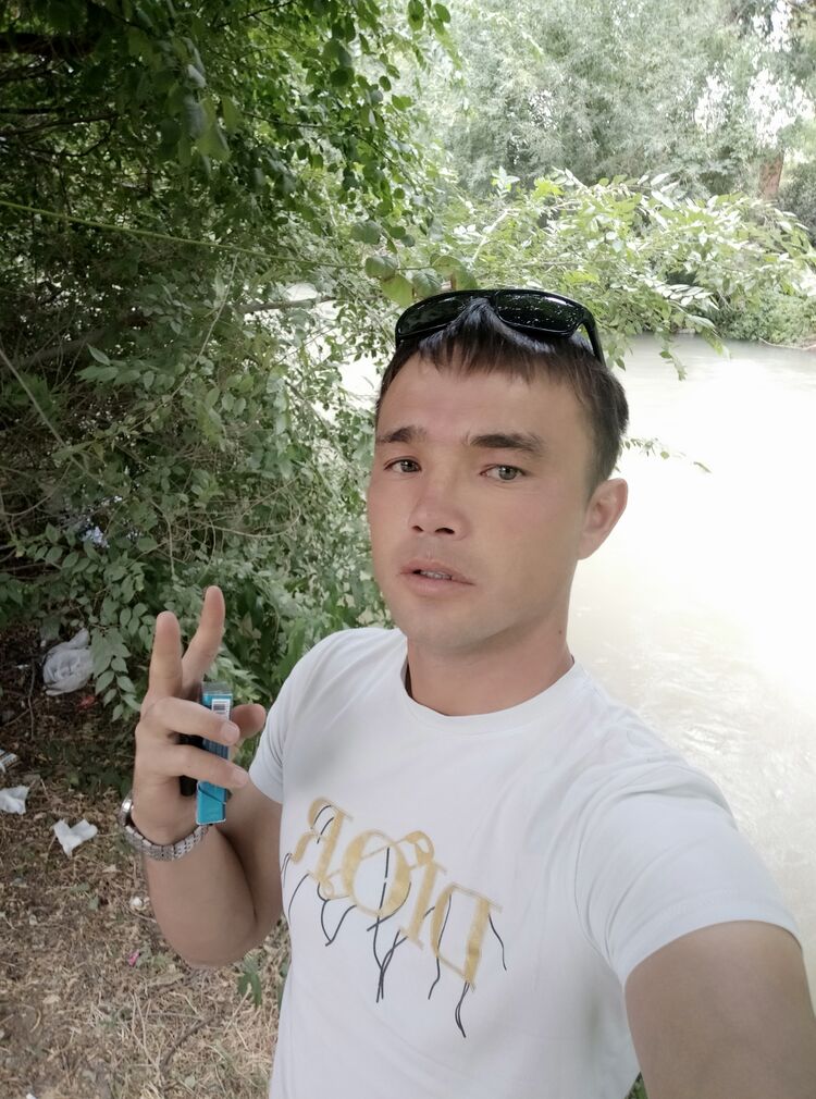  23387927  , 37 ,    