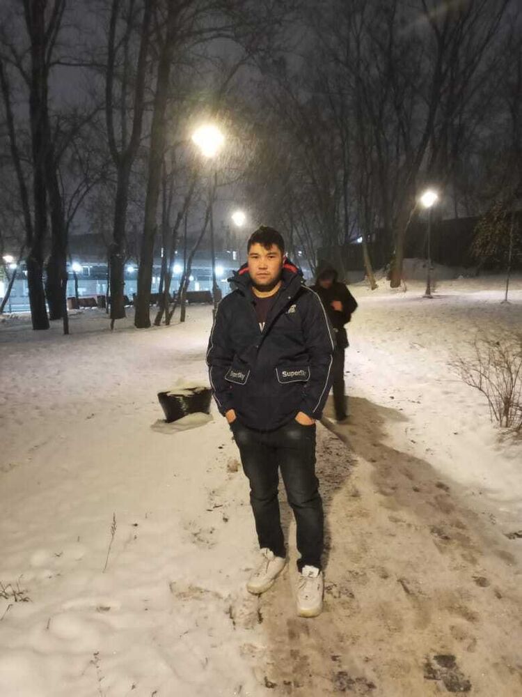  ,   Ali, 26 ,   ,   