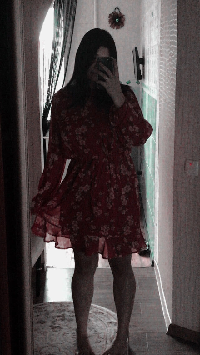  25555627  Anna, 24 ,    