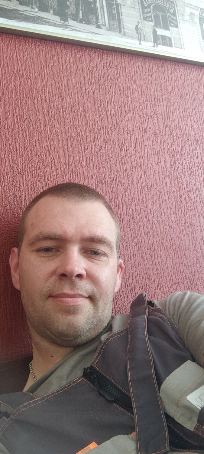  44286457  , 37 ,    