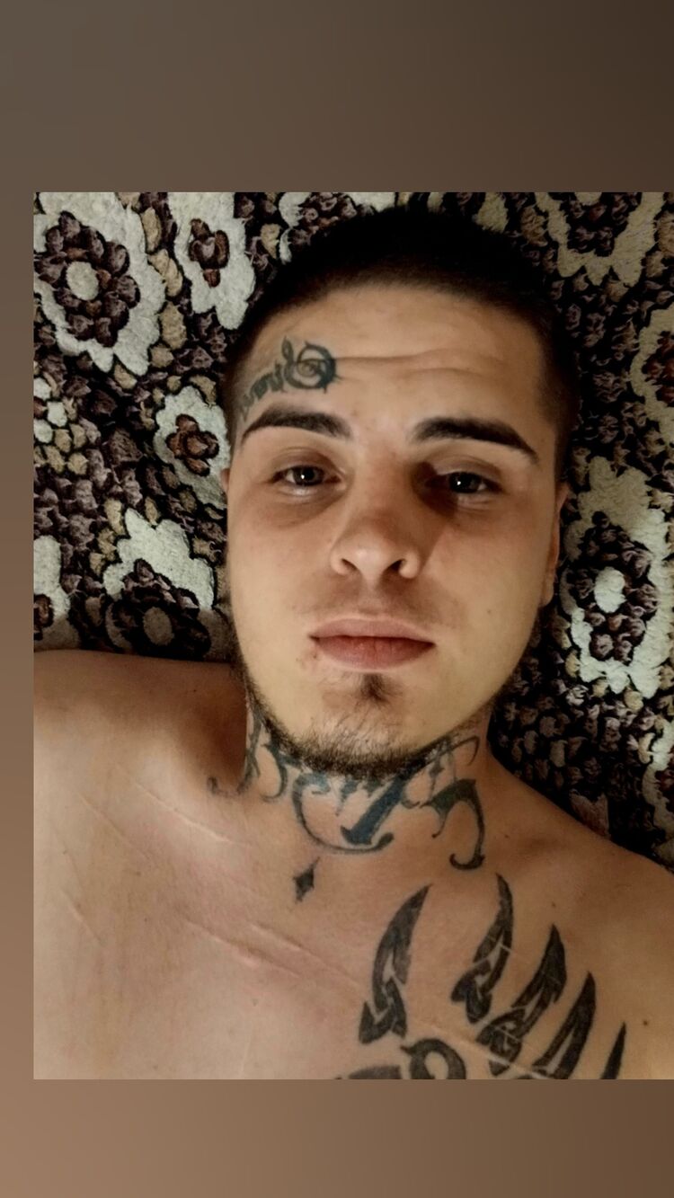  38877297  , 24 ,    