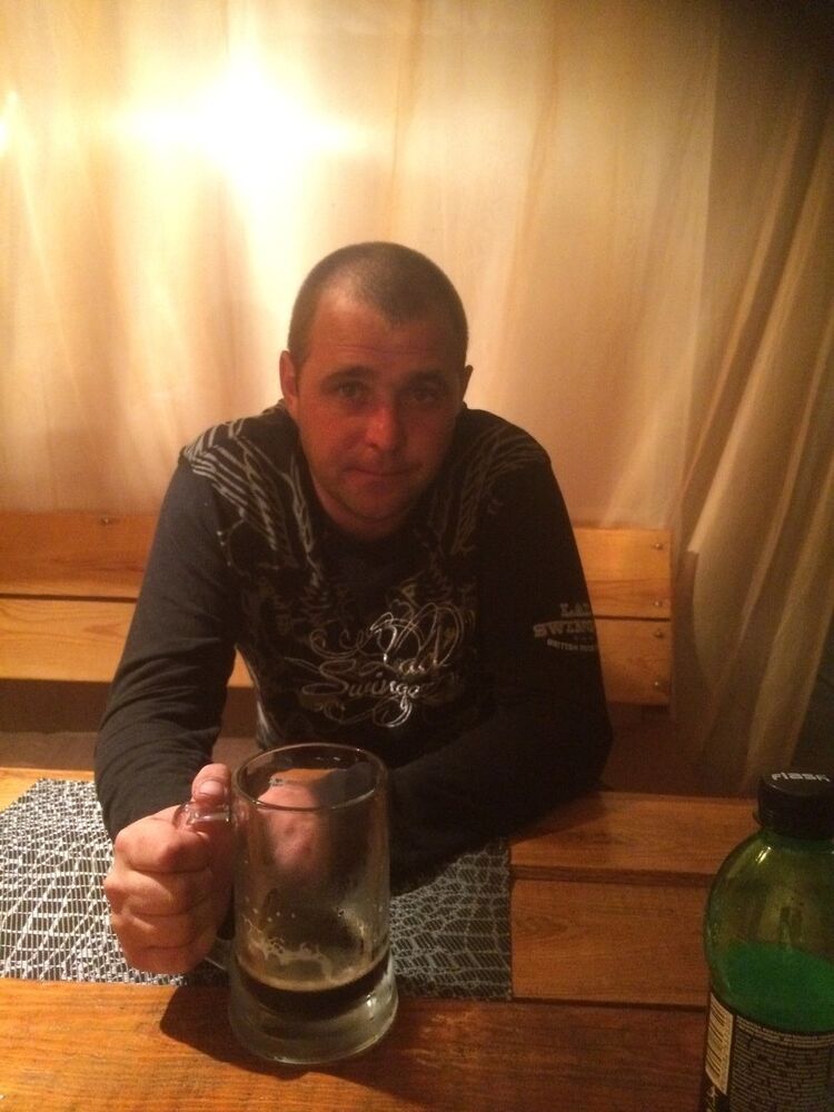  10212797  Aleks, 38 ,    
