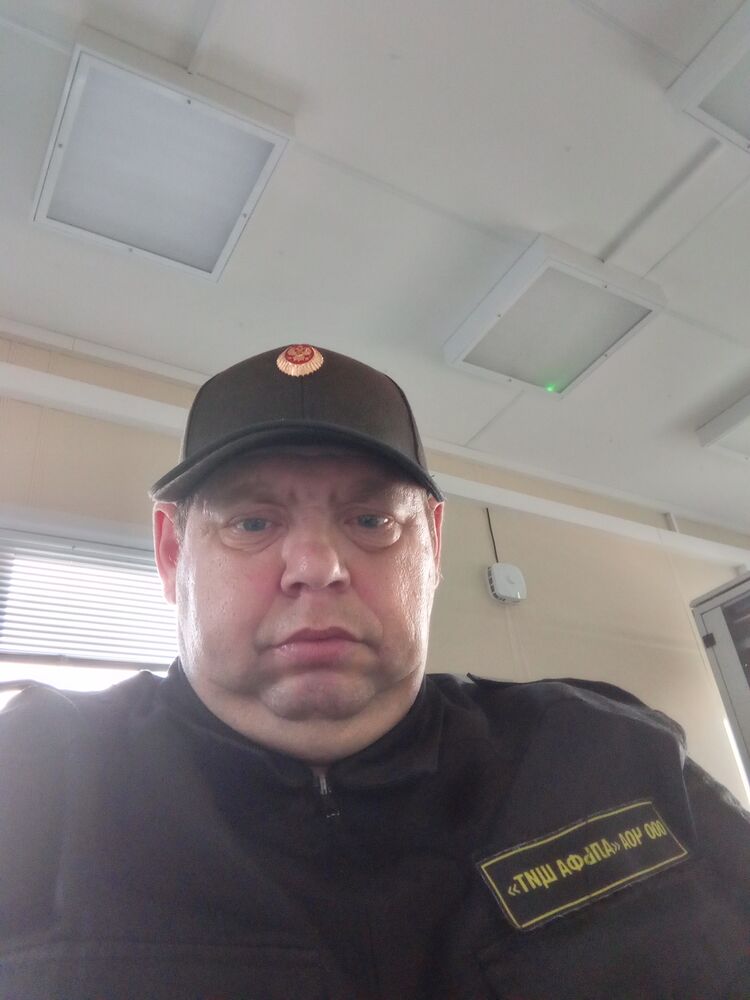  46471217  , 49 ,    