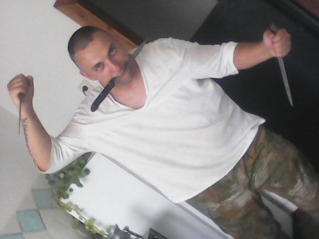  7968877  Dester, 42 ,    