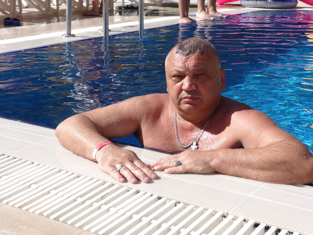  ,   Valeri, 60 ,   