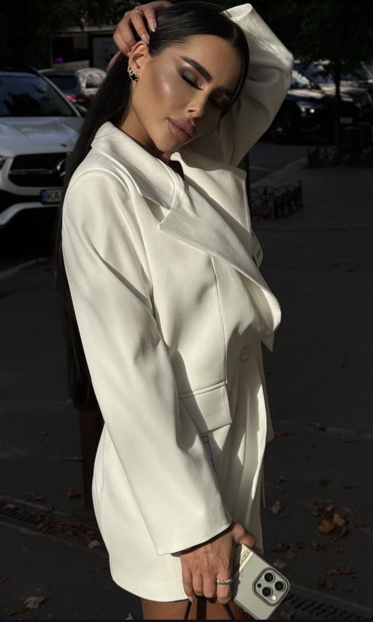  52381097  IRENA, 35 ,    