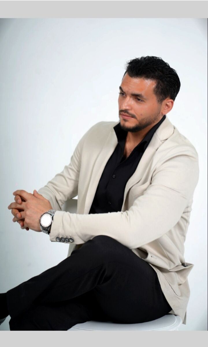 ���������� ������, ���� ������� Ashr, 33 ����, ������������ ��� ������, ����� � ���������