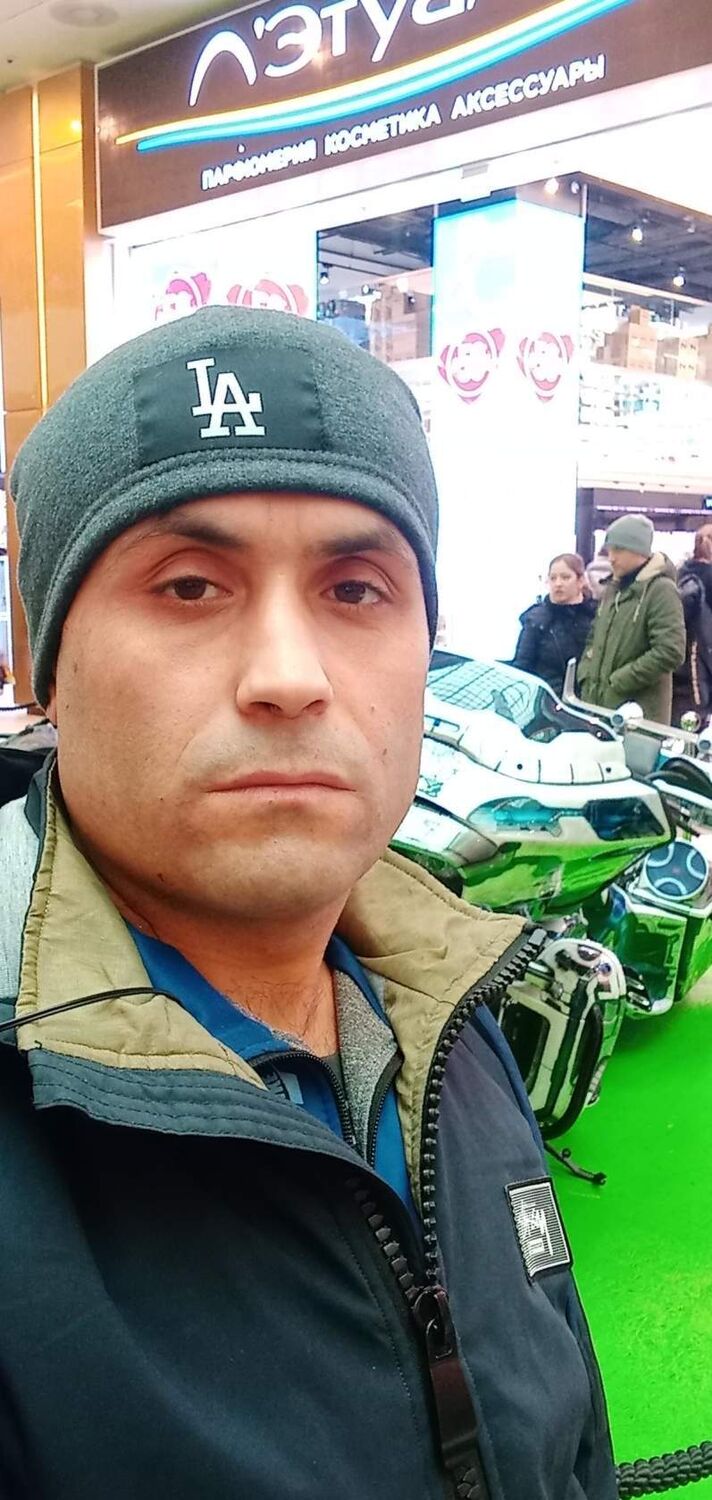  -,   , 44 ,   , c 