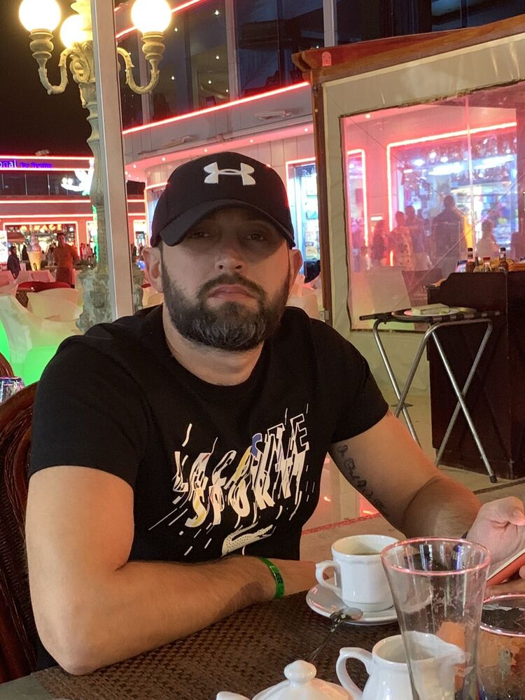  ,   Sergey, 39 ,   ,   