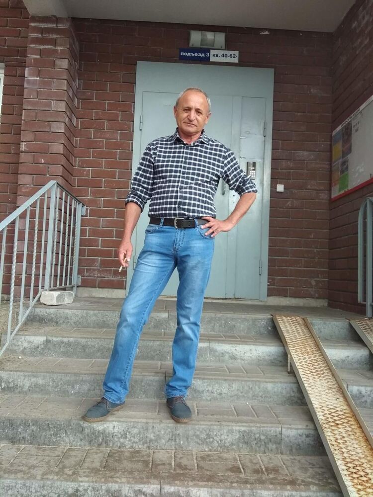  23075887  , 65 ,    