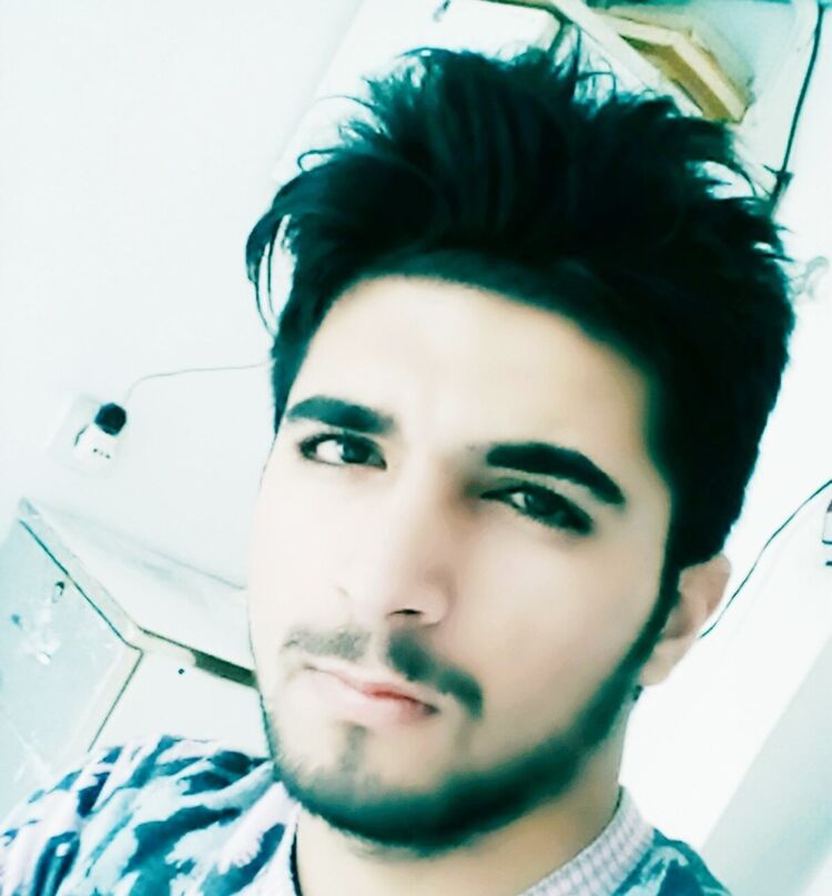  13837797  Orxan, 27 ,    